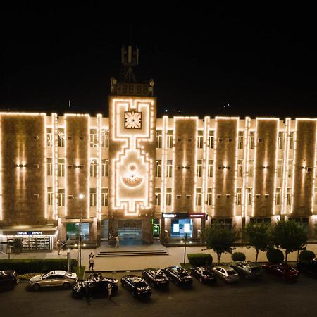 Richmind Hotel Vagharshapat Extérieur photo