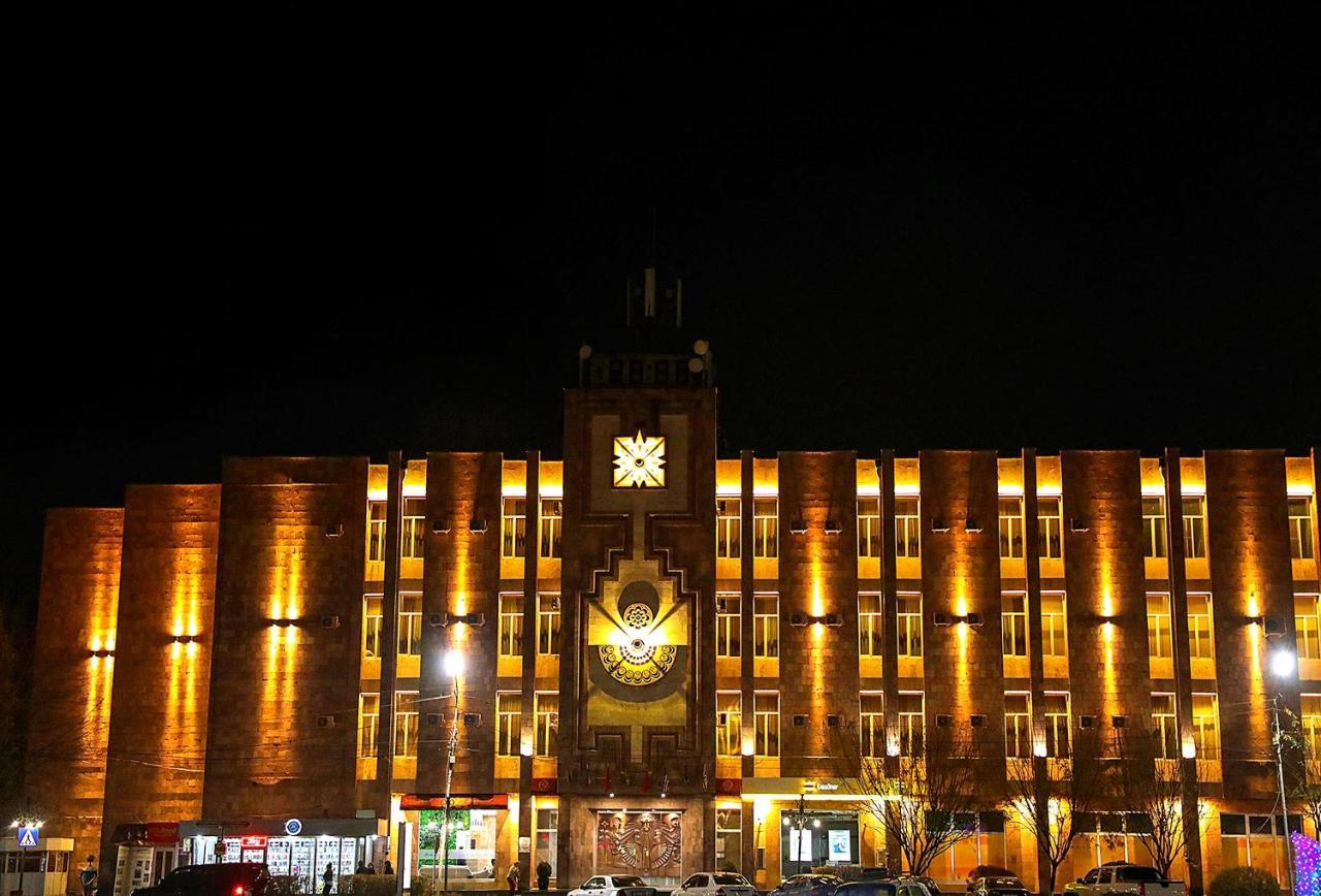 Richmind Hotel Vagharshapat Extérieur photo