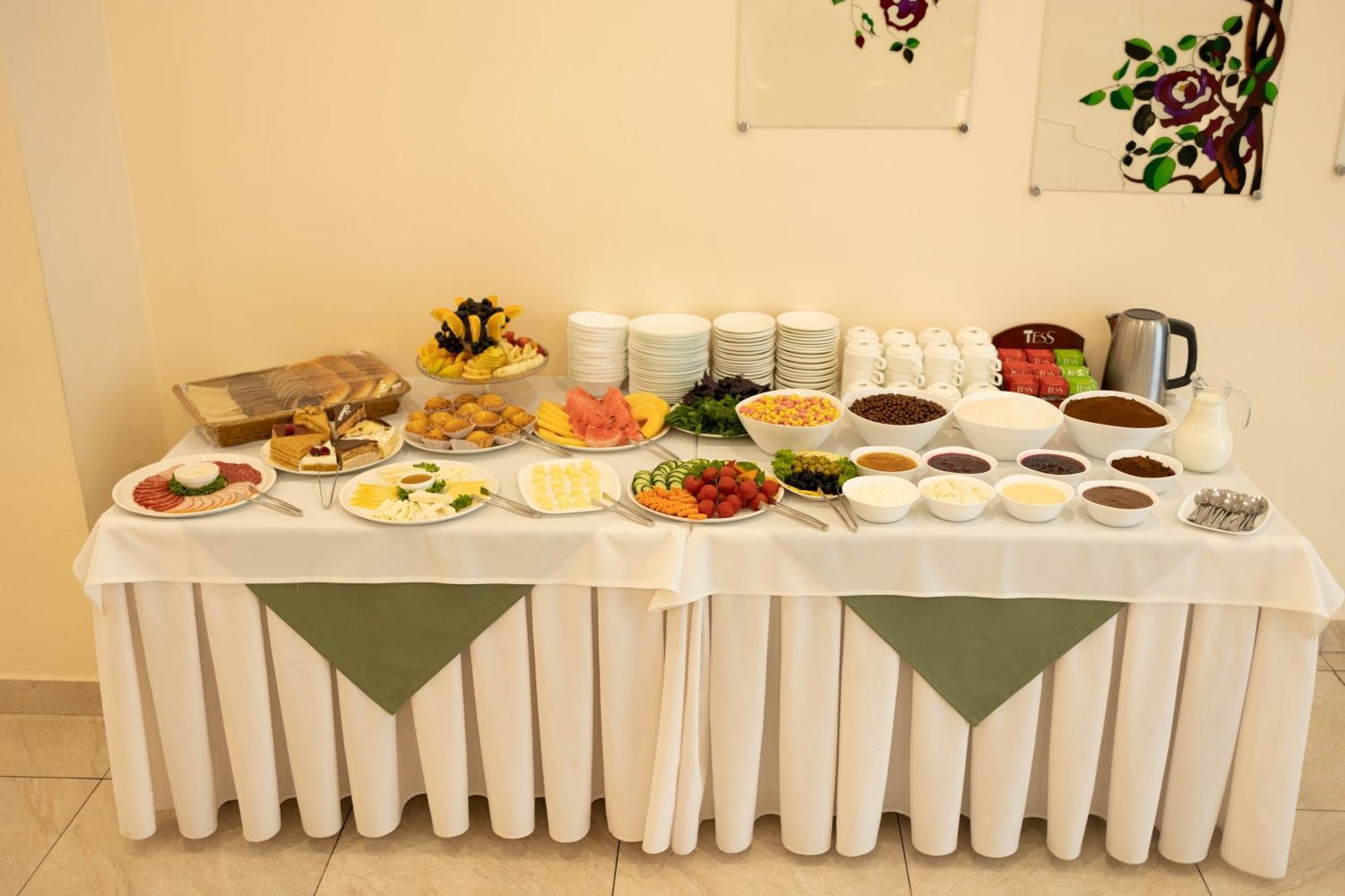 Richmind Hotel Vagharshapat Extérieur photo