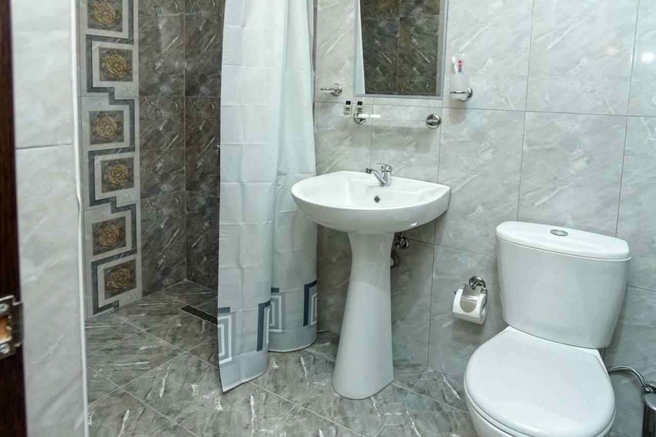 Richmind Hotel Vagharshapat Extérieur photo