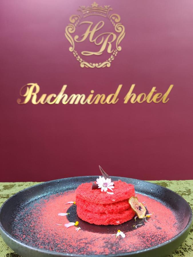 Richmind Hotel Vagharshapat Extérieur photo
